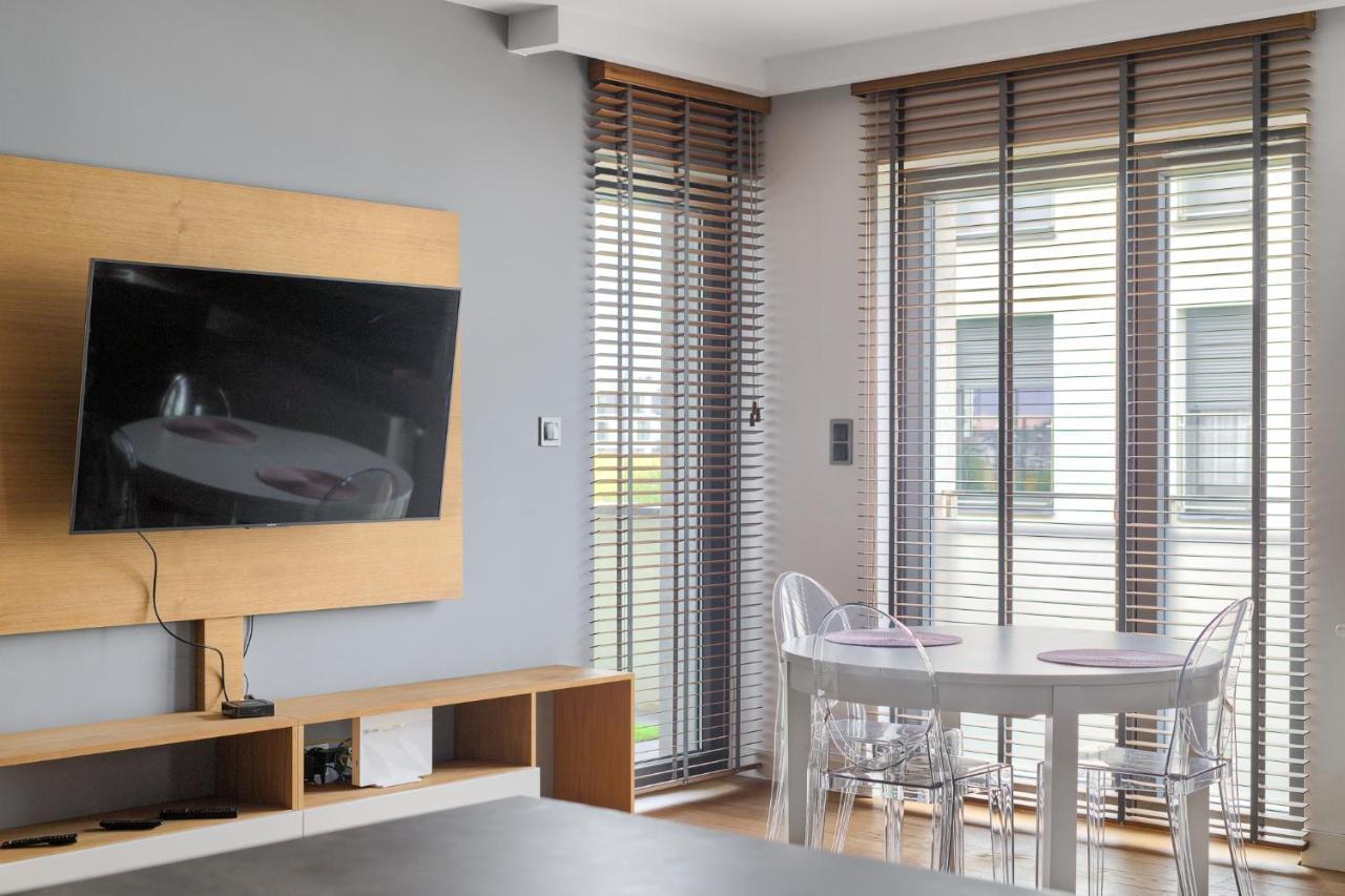 Poznan Grafitowa Modern Apartment Exterior foto